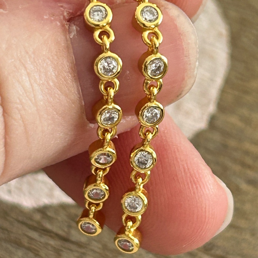 4/$100 Elegant Gold and Silver Drop Earrings 34mm